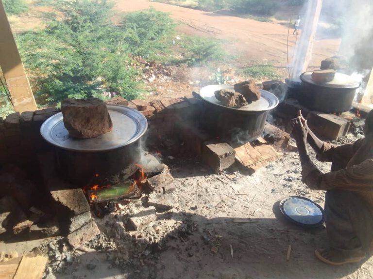 Street kitchen in Sudan